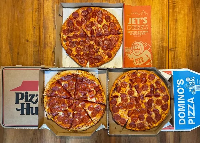 pizza hut vs dominos